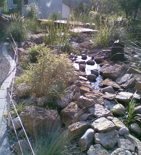 Der Bachlauf ist begehbar also wird dies auch in der Regel genutzt.